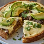 Molletes mit gegrilltem Fleisch First Image First Image